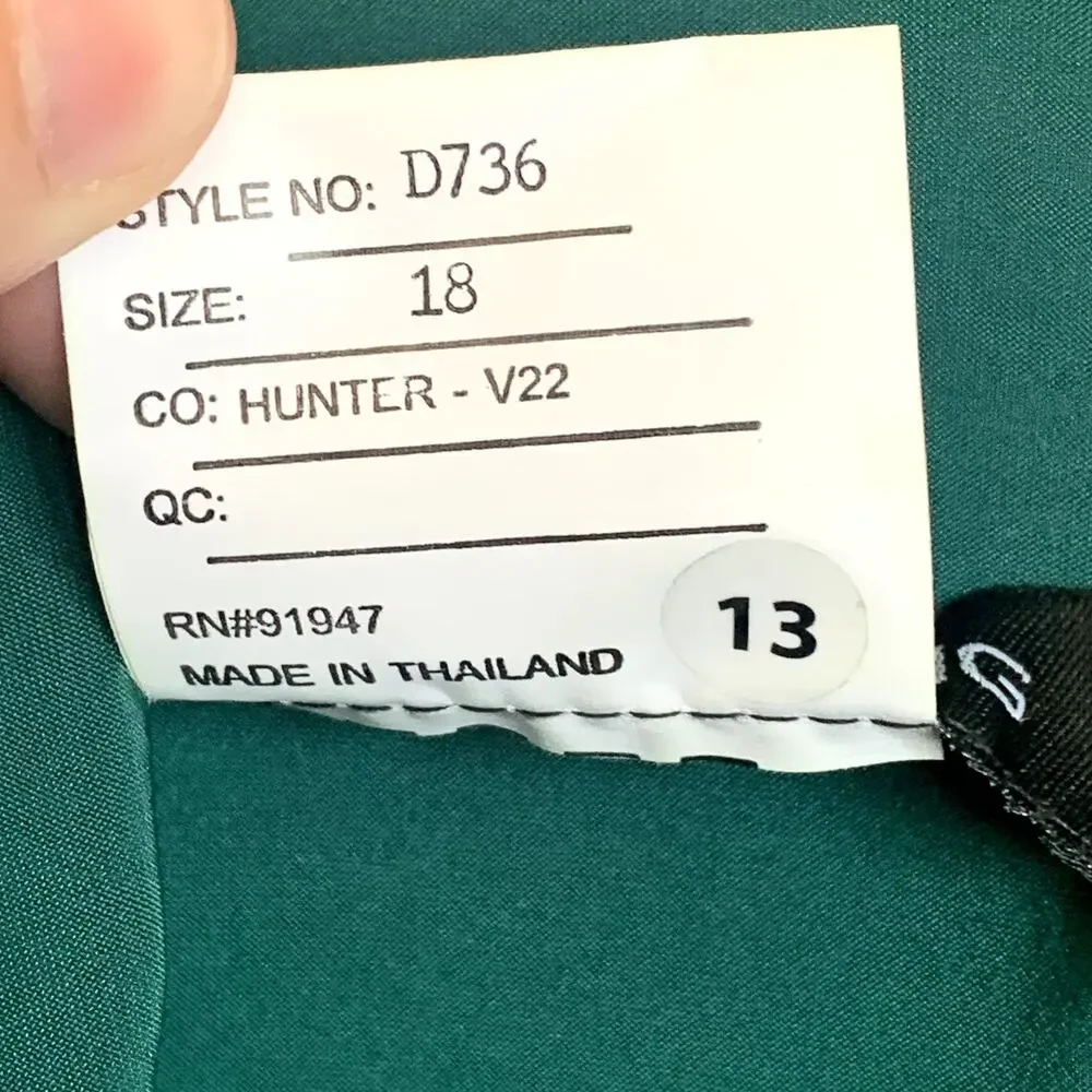 NEW Alfred‎ Sung Jersey Mikado V Neck 3/4 Sleeve A-Line Gown in Hunter Green - Picture 7 of 7